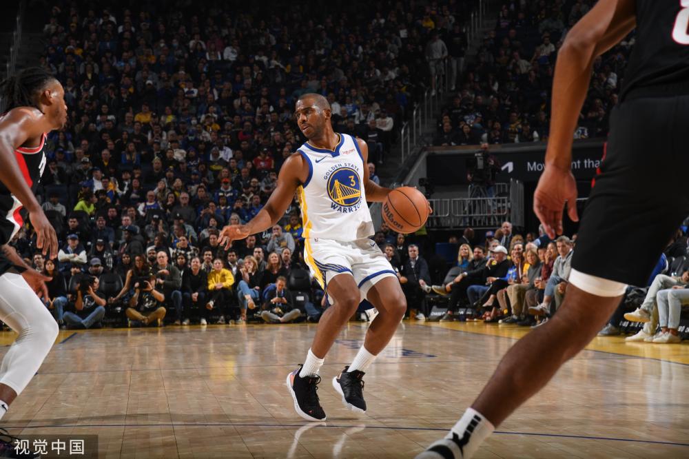 曲终人散 曲终人散