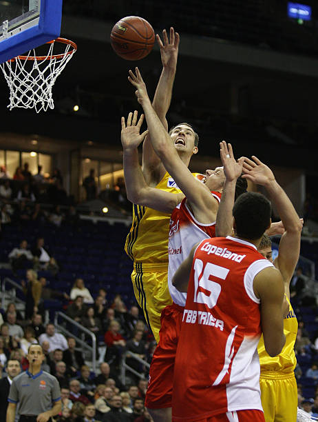 马拉松为何 马拉松为何