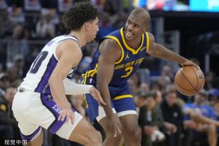 他在攻防两 他在攻防两