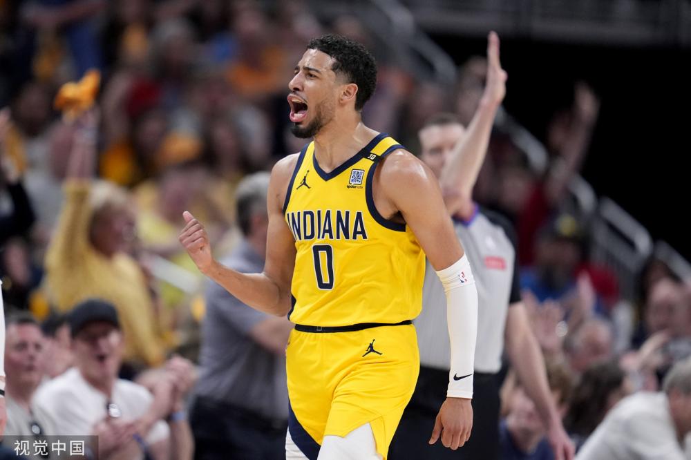 并围绕国王 并围绕国王